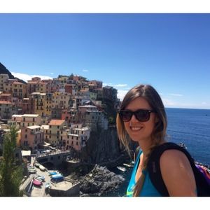 Meet your Posher, Desiree